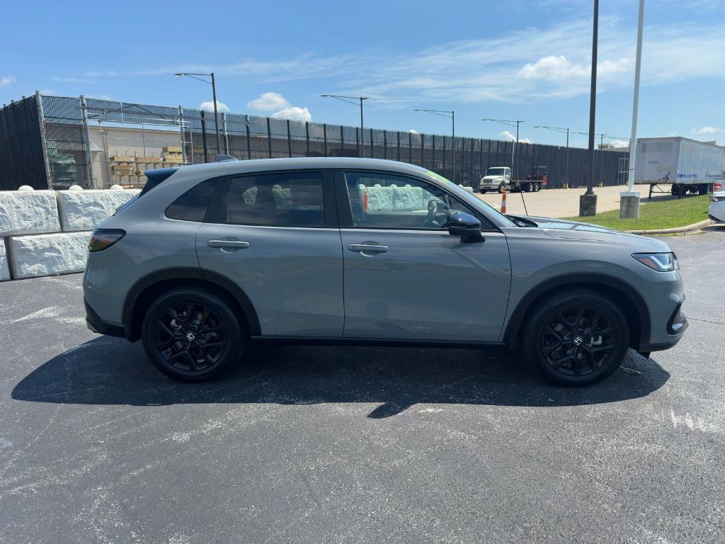 used 2025 Honda HR-V car, priced at $27,800