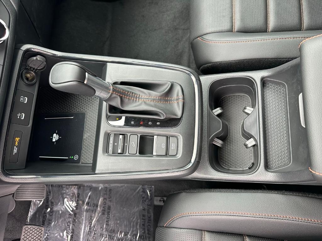 new 2026 Honda CR-V Hybrid car, priced at $42,130