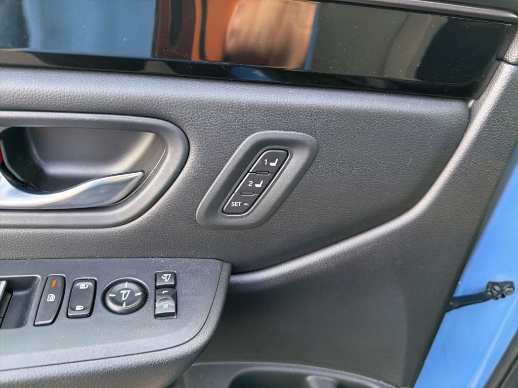 used 2023 Honda Pilot car, priced at $41,200