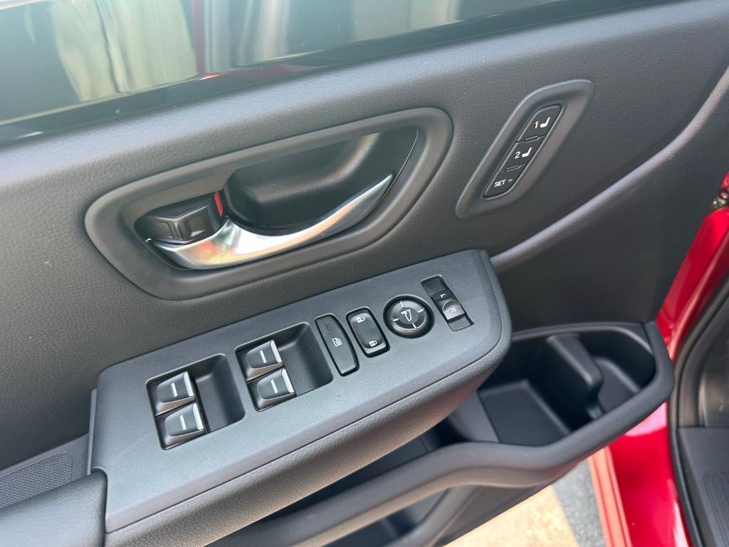 new 2025 Honda Pilot car, priced at $51,550