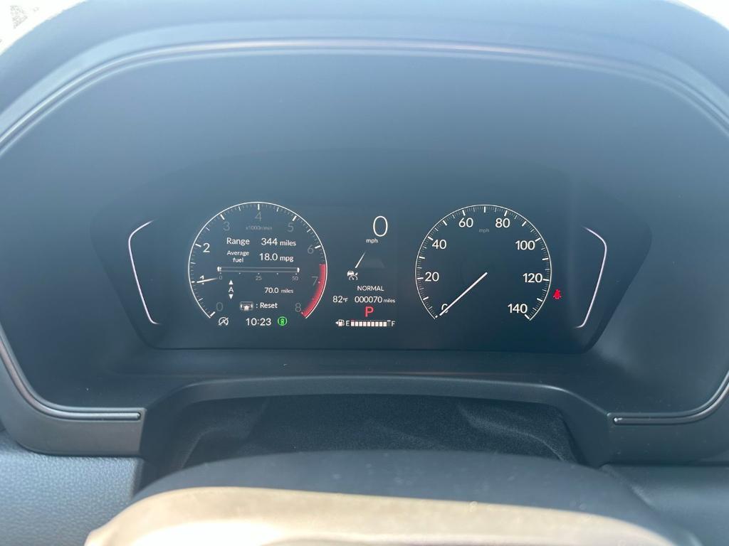 new 2025 Honda Pilot car, priced at $50,895