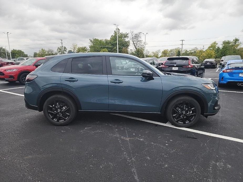 new 2025 Honda HR-V car, priced at $30,505