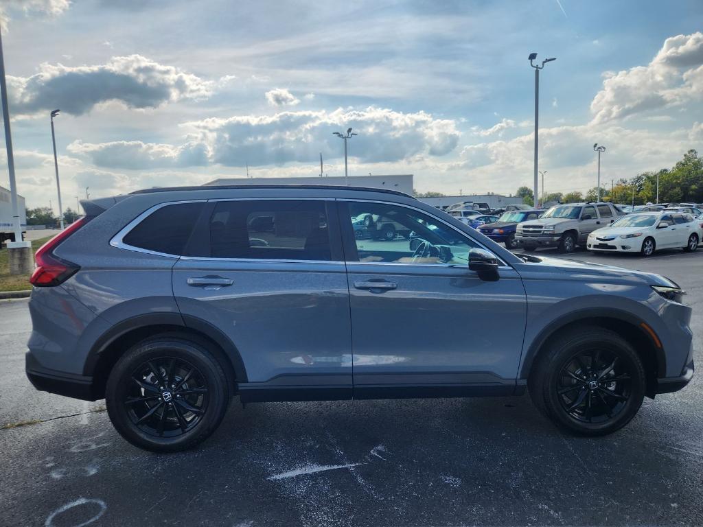 used 2023 Honda CR-V Hybrid car, priced at $32,800