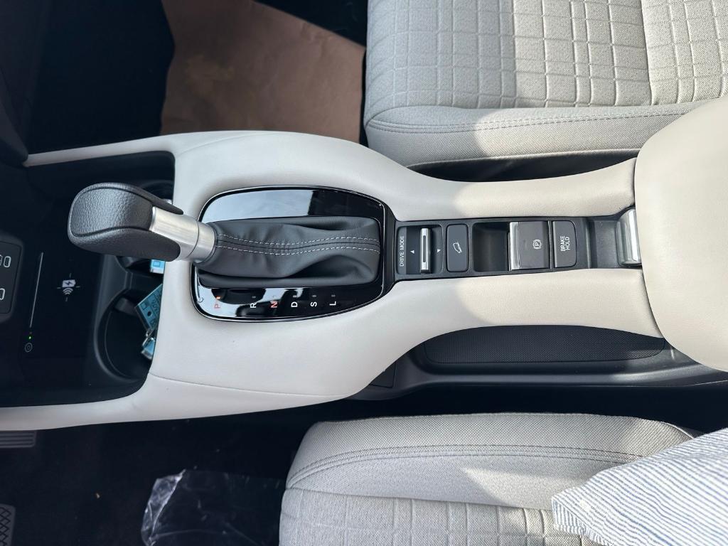 new 2026 Honda HR-V car, priced at $29,095