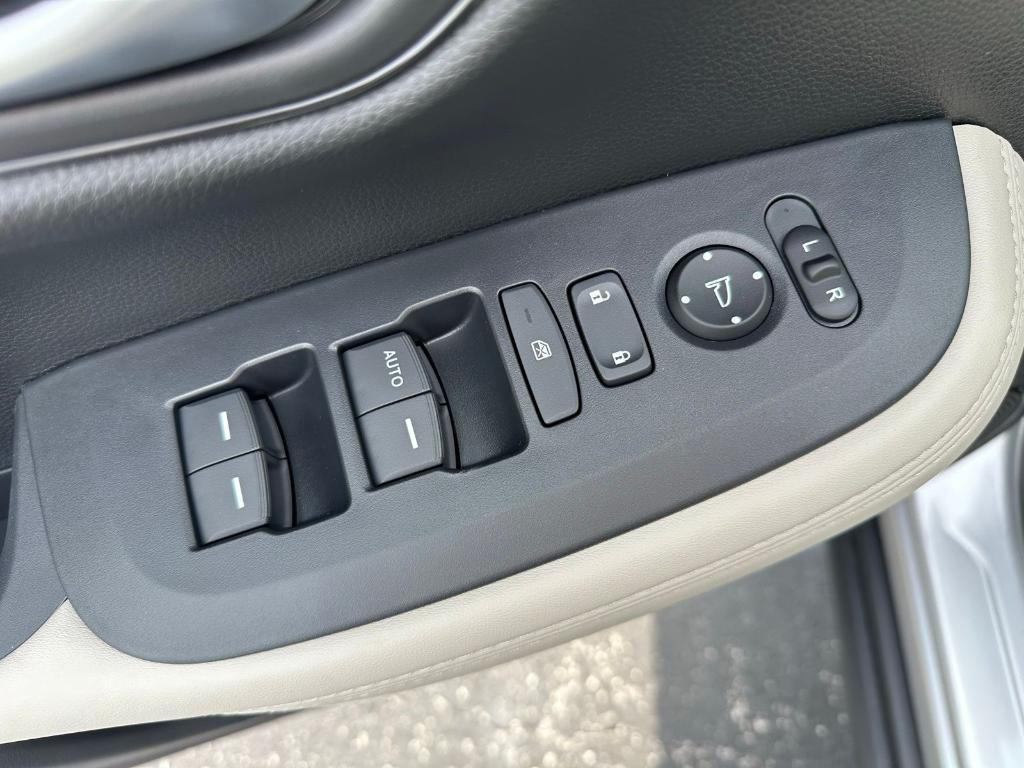 new 2026 Honda HR-V car, priced at $29,095