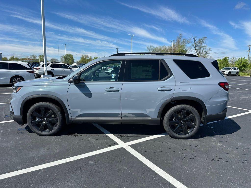 new 2025 Honda Pilot car, priced at $56,485