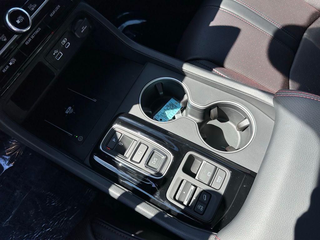 new 2025 Honda Pilot car, priced at $56,485