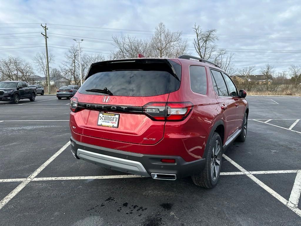 new 2025 Honda Pilot car, priced at $54,930