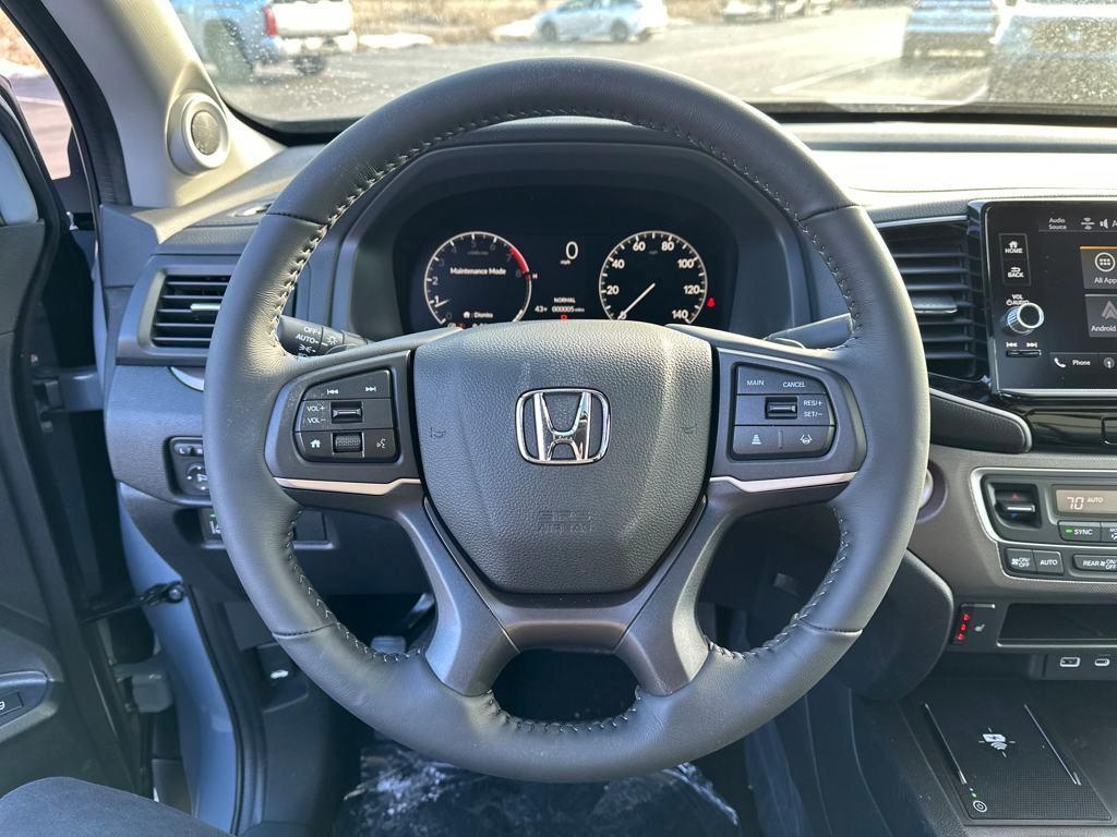 new 2025 Honda Ridgeline car, priced at $44,885