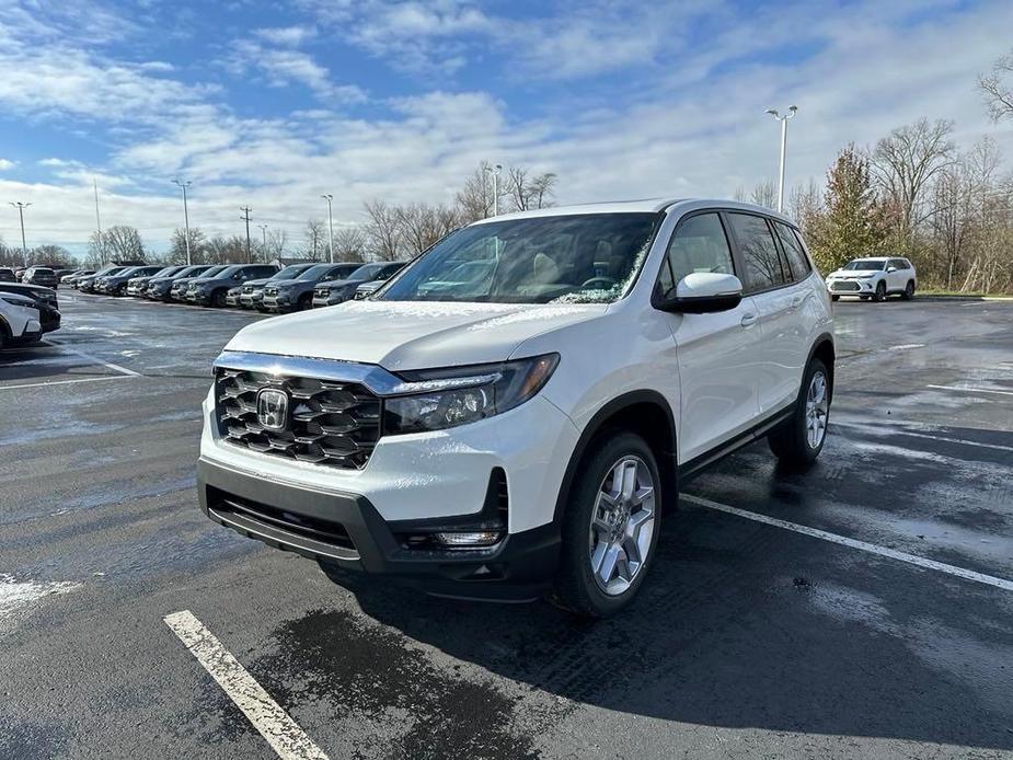 new 2025 Honda Passport car, priced at $44,250