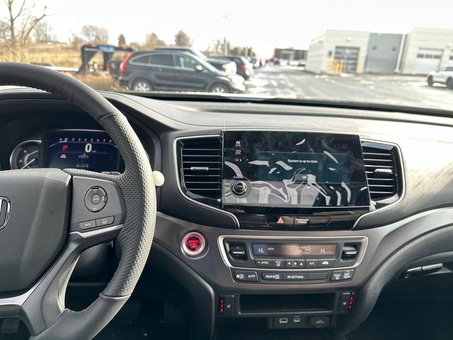 new 2025 Honda Passport car, priced at $44,250