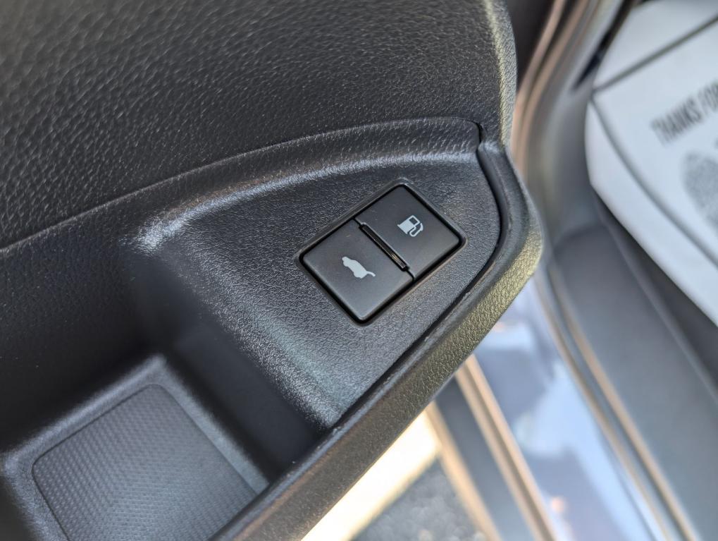 used 2022 Honda Pilot car, priced at $32,400