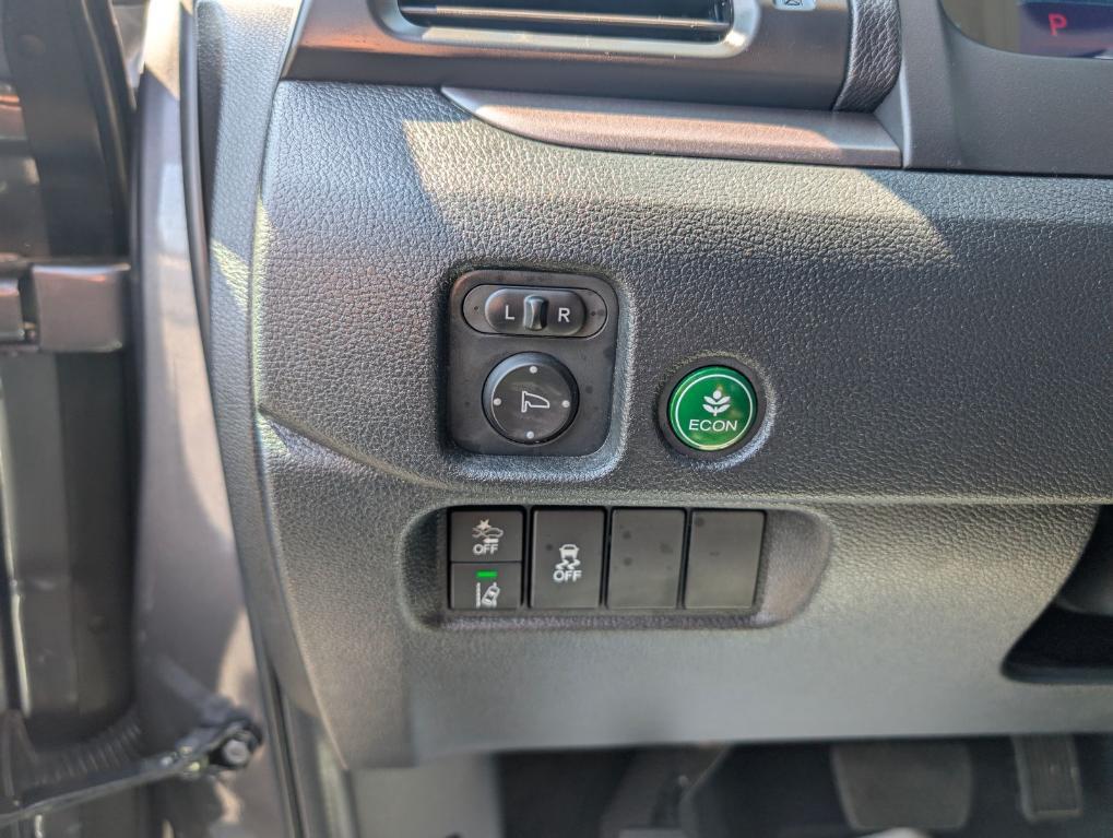 used 2022 Honda Pilot car, priced at $32,400