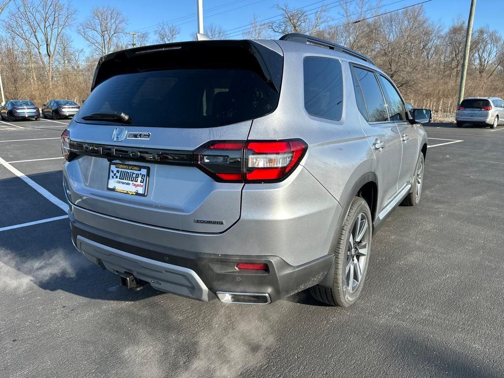 new 2025 Honda Pilot car, priced at $52,770
