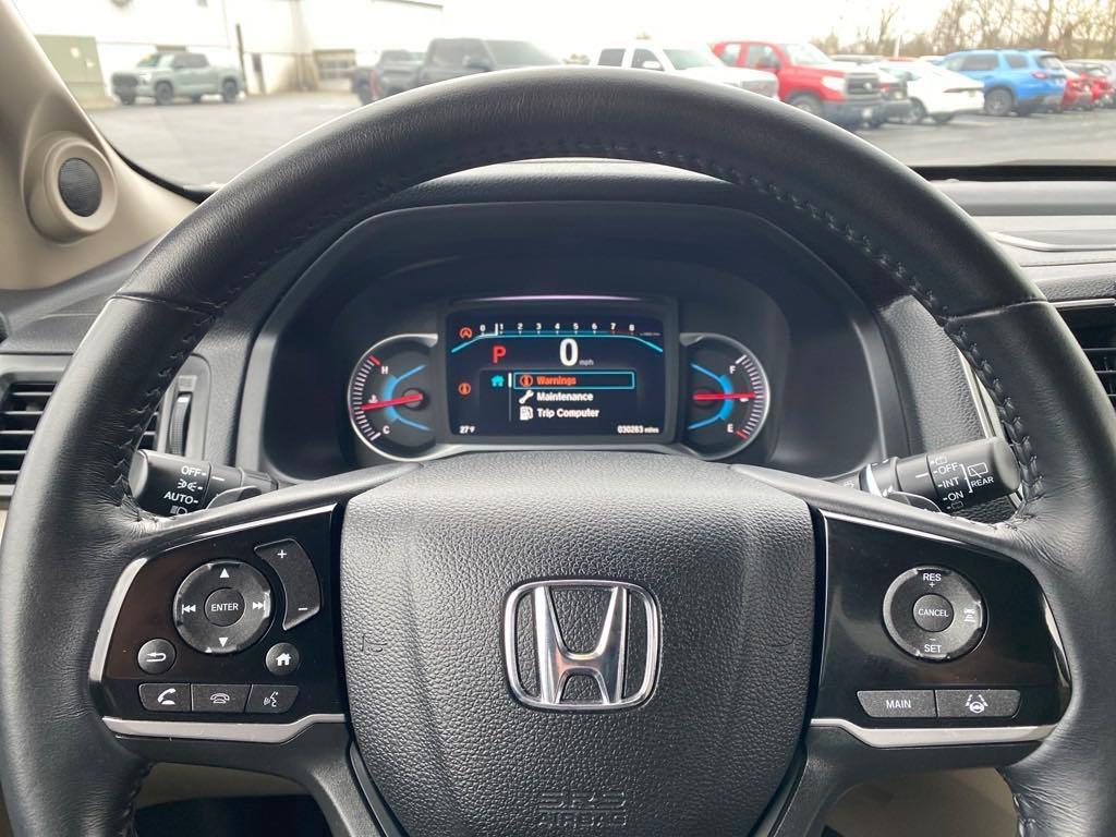 used 2022 Honda Pilot car, priced at $34,400