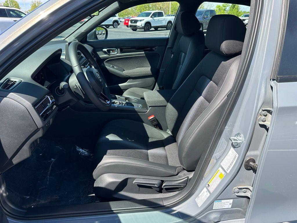 new 2025 Honda Civic Hybrid car, priced at $30,555