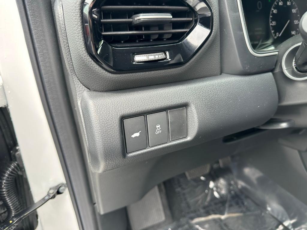 new 2025 Honda Pilot car, priced at $48,280