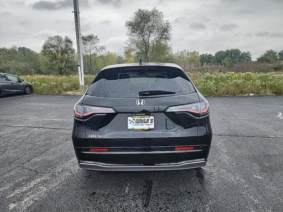 new 2025 Honda HR-V car, priced at $32,050