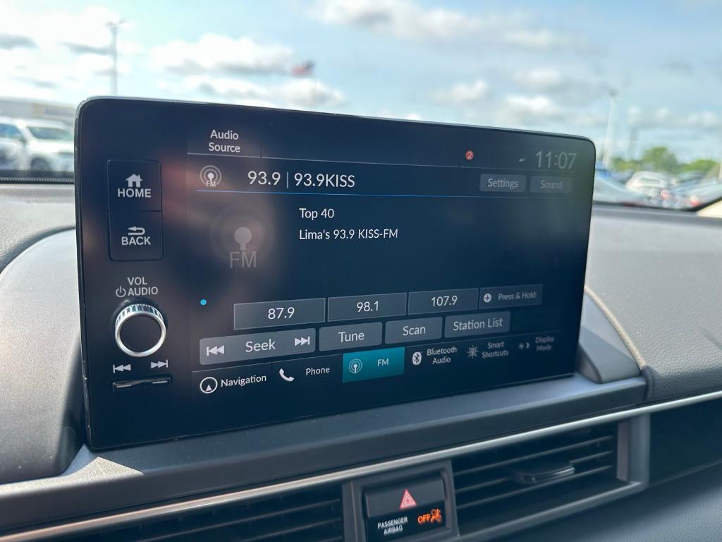 new 2025 Honda Pilot car, priced at $55,715