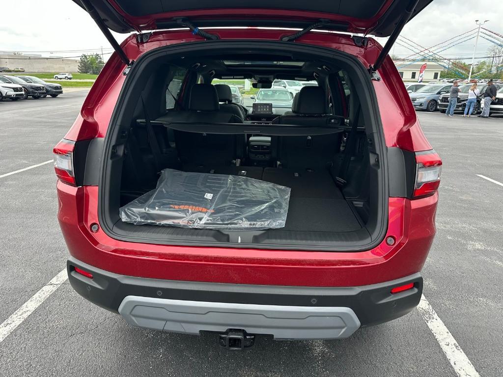 new 2025 Honda Pilot car, priced at $51,350