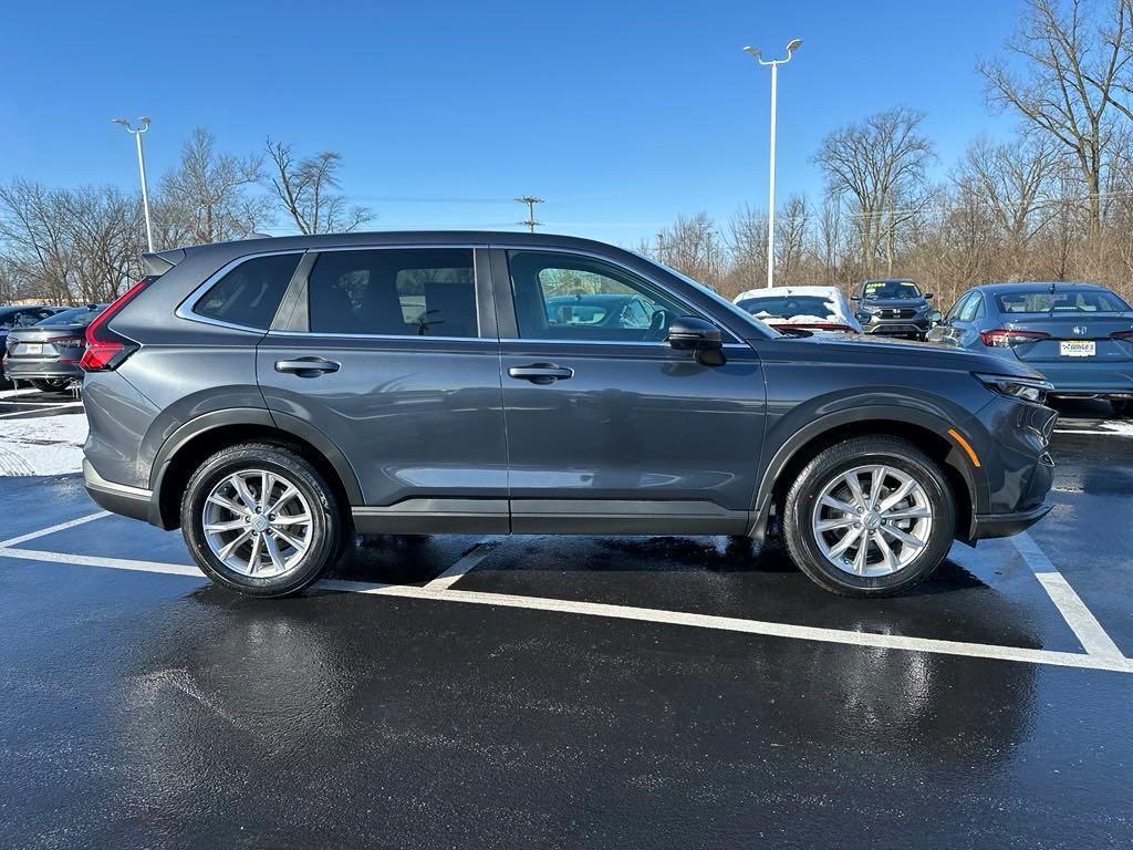 new 2025 Honda CR-V car, priced at $35,200