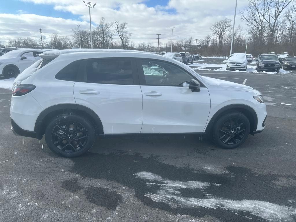 new 2025 Honda HR-V car, priced at $27,805