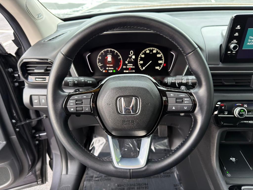 used 2024 Honda Pilot car, priced at $41,900