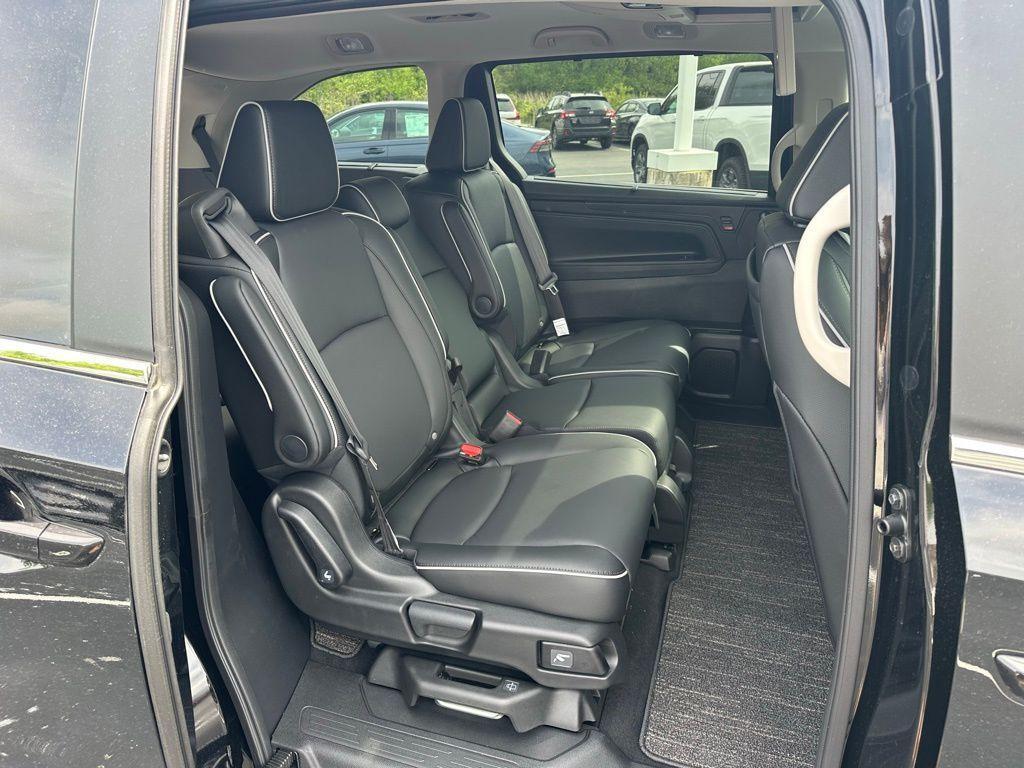 new 2025 Honda Odyssey car, priced at $48,360
