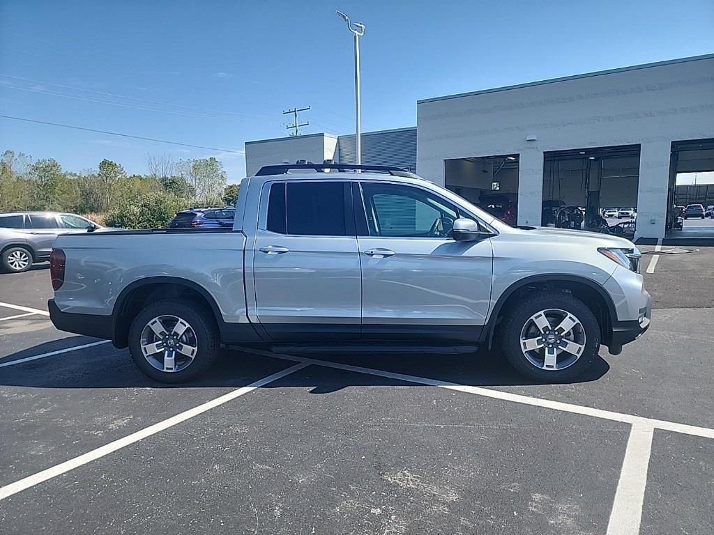 new 2025 Honda Ridgeline car, priced at $46,355