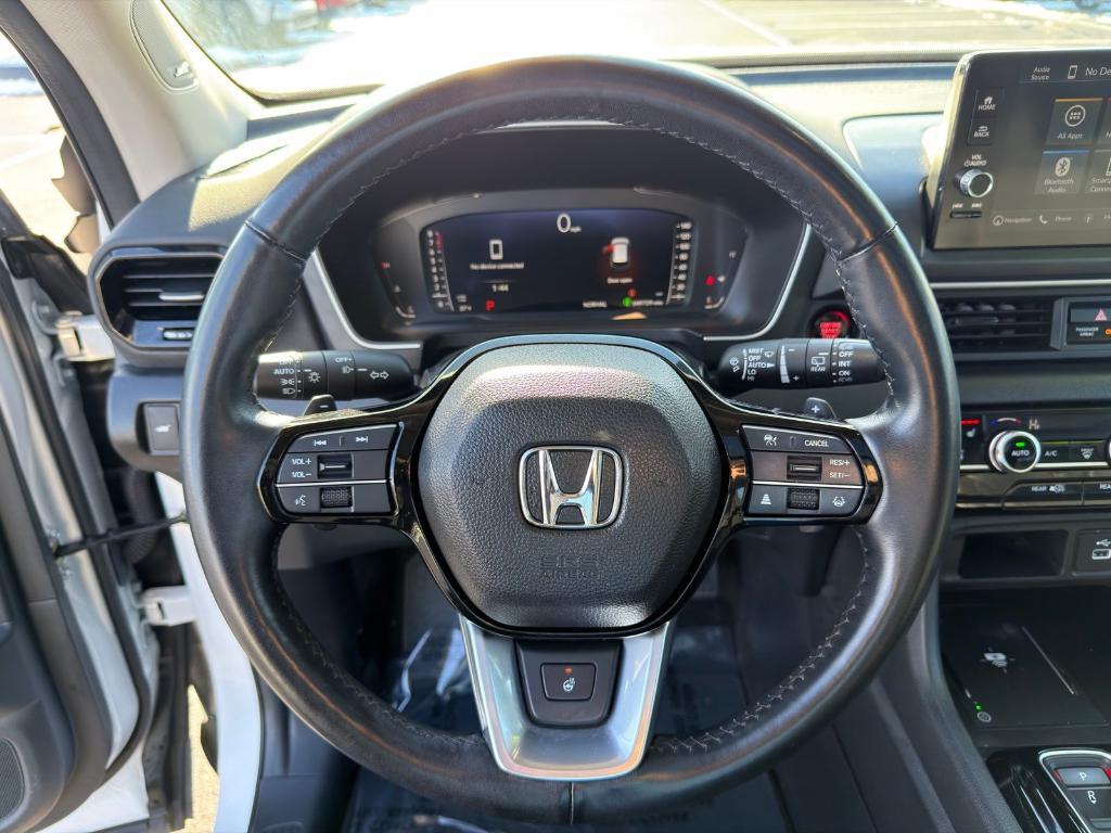 used 2023 Honda Pilot car, priced at $41,800