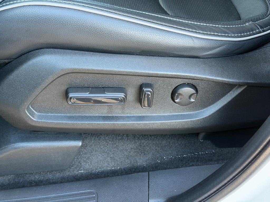 used 2023 Honda Pilot car, priced at $41,800