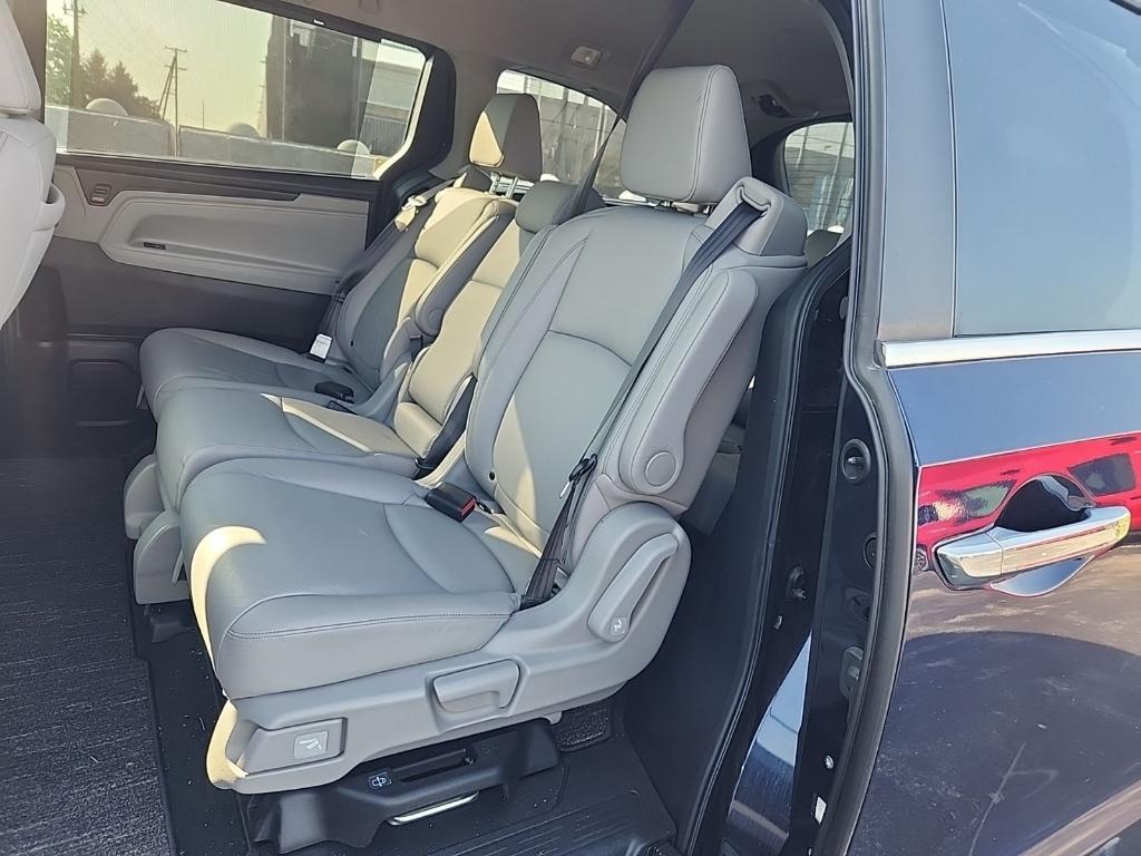 used 2024 Honda Odyssey car, priced at $42,400