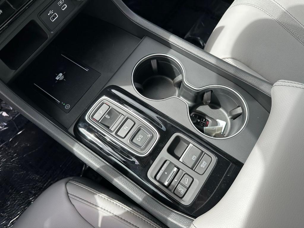 new 2025 Honda Pilot car, priced at $48,280