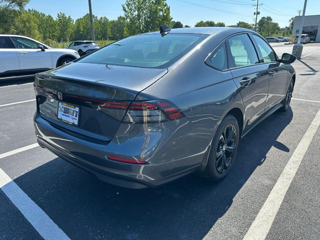 new 2025 Honda Accord car, priced at $31,710