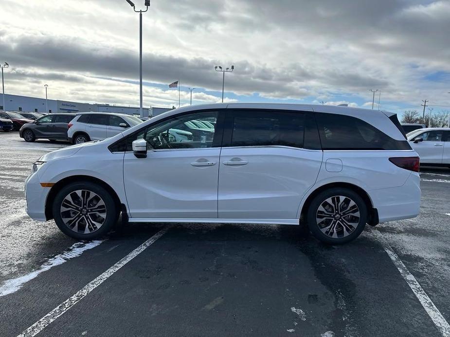 new 2025 Honda Odyssey car, priced at $52,730