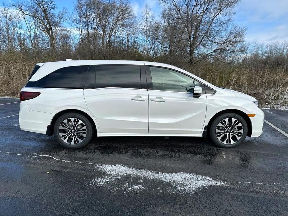 new 2025 Honda Odyssey car, priced at $52,730