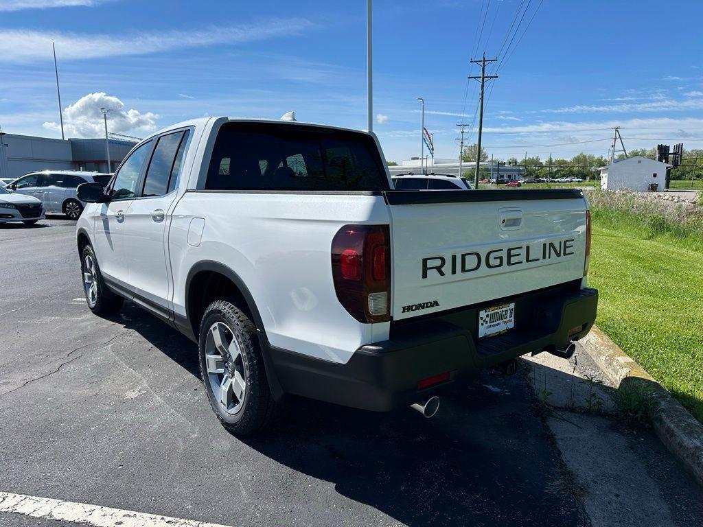 new 2025 Honda Ridgeline car, priced at $45,135