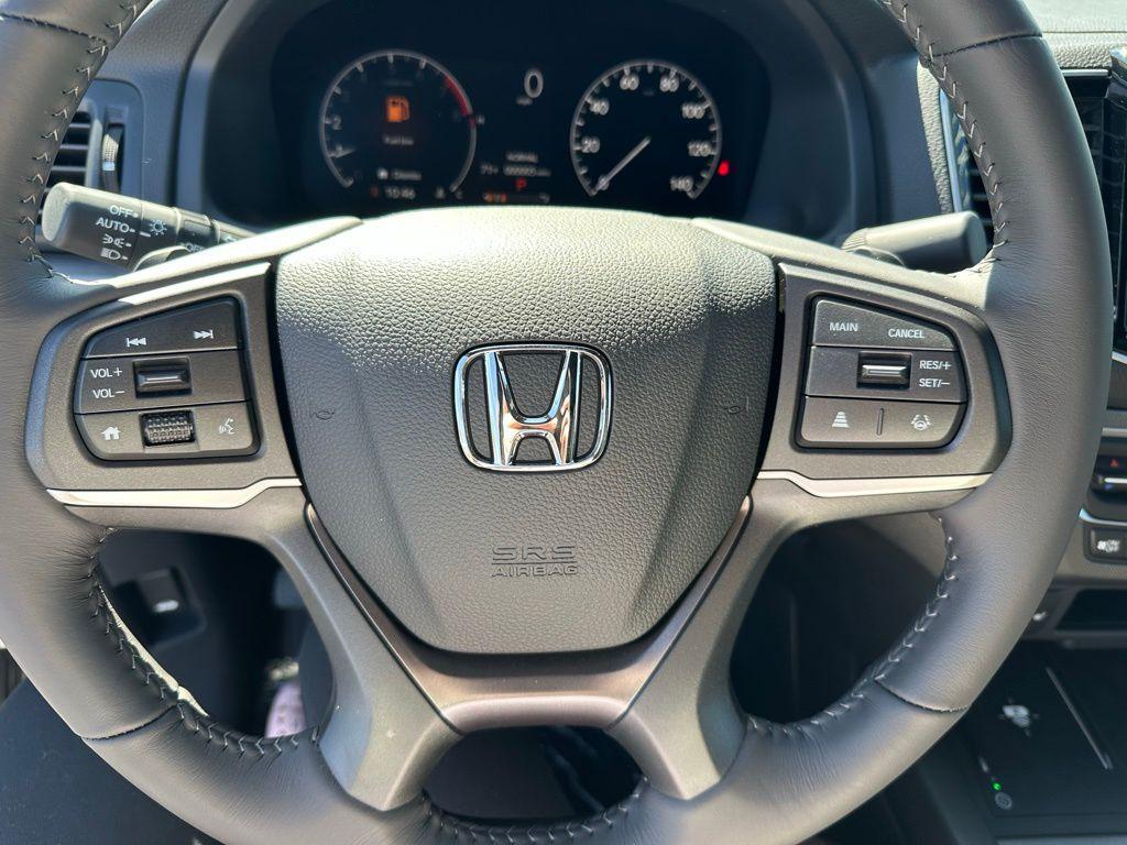 new 2025 Honda Ridgeline car, priced at $45,135