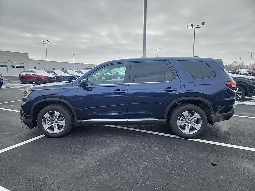 new 2025 Honda Pilot car, priced at $47,725