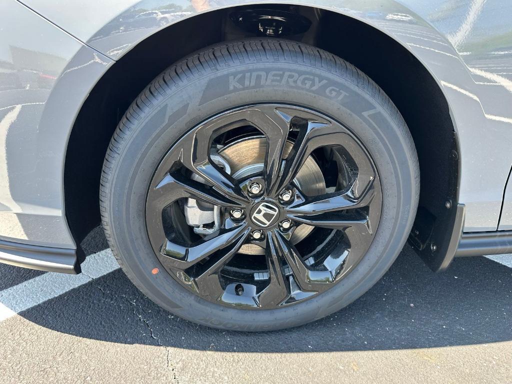 new 2025 Honda Accord car, priced at $32,165