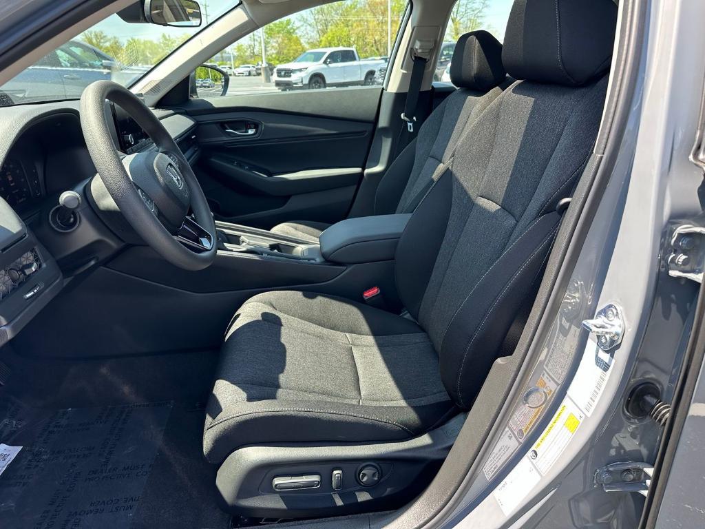 new 2025 Honda Accord car, priced at $32,165