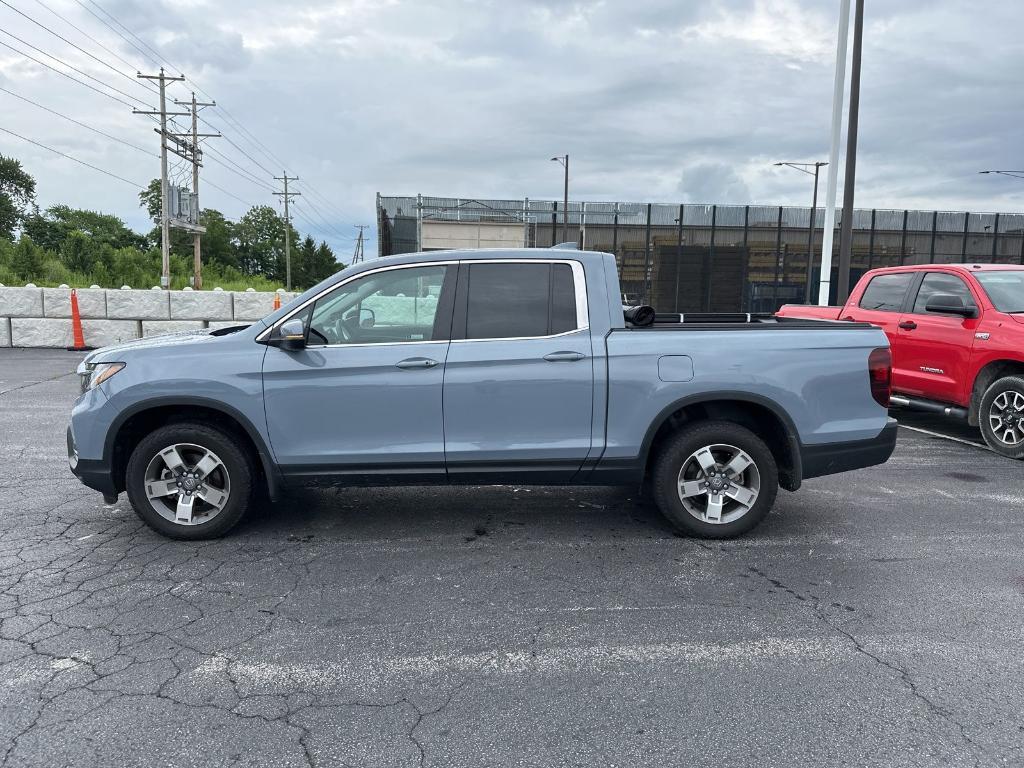 used 2024 Honda Ridgeline car, priced at $36,900