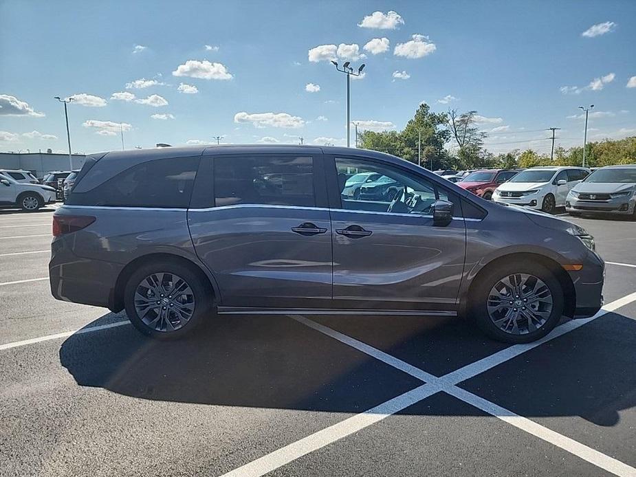 new 2025 Honda Odyssey car, priced at $48,005