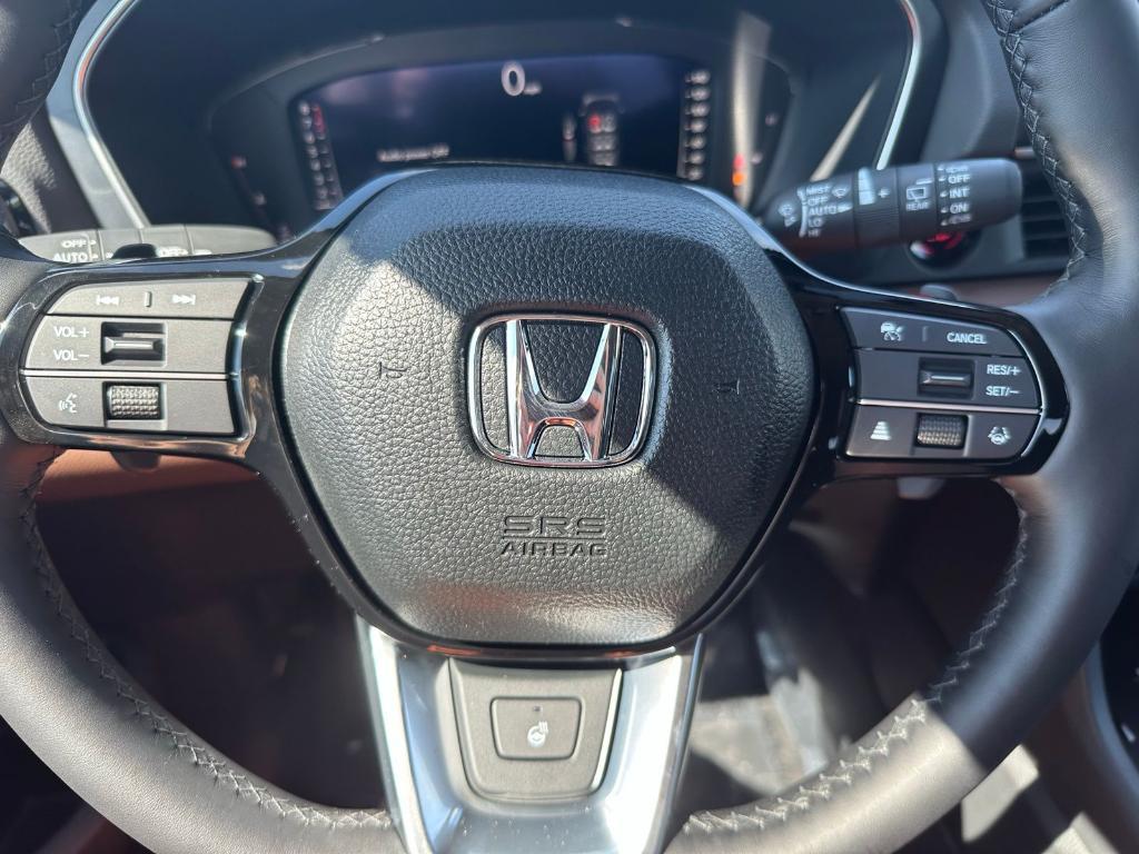 new 2025 Honda Pilot car, priced at $54,575