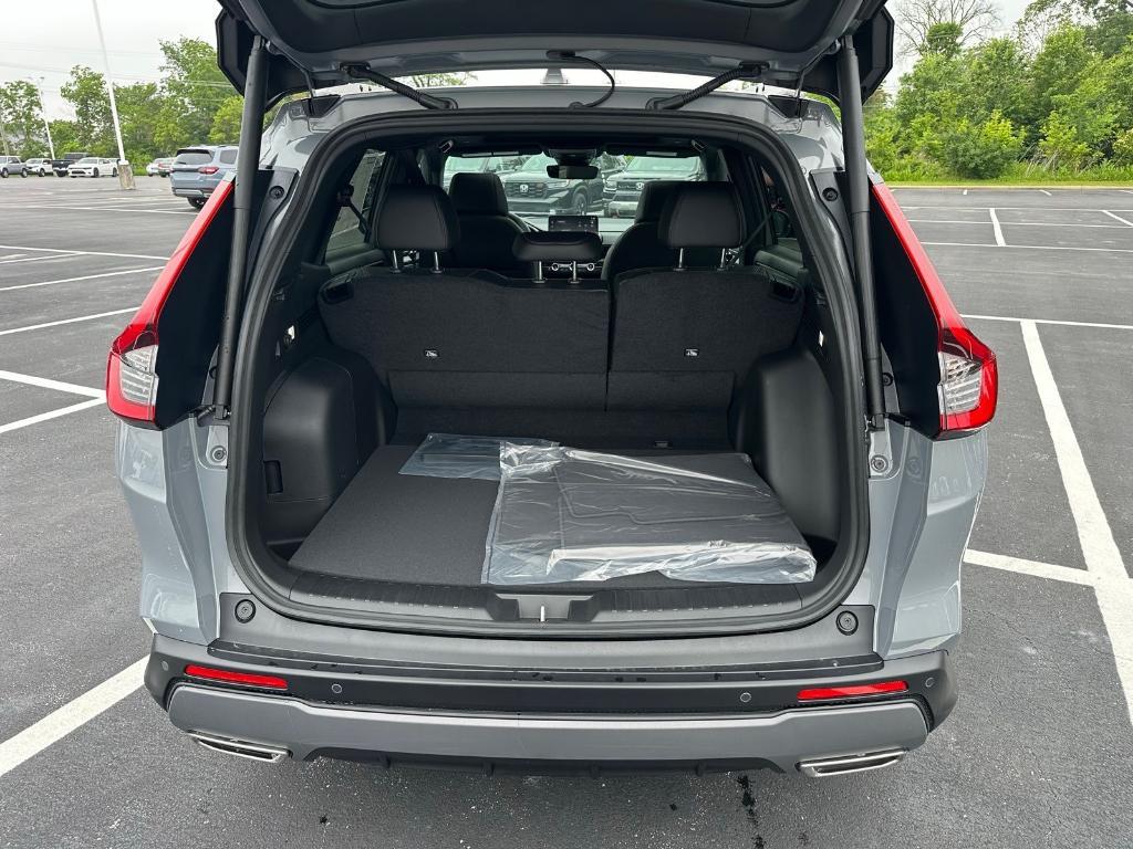 new 2026 Honda CR-V Hybrid car, priced at $42,130