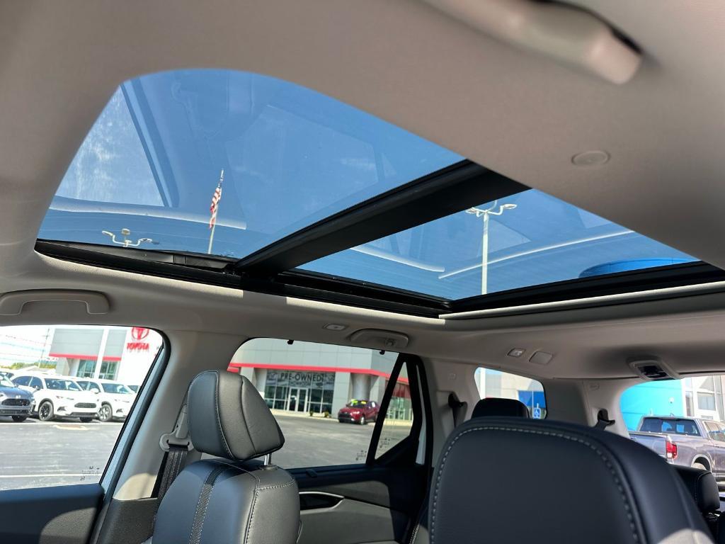 new 2025 Honda Pilot car, priced at $53,450