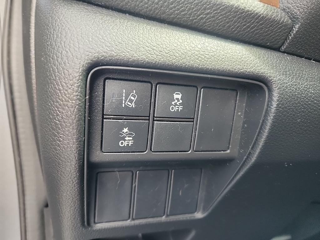 used 2017 Honda CR-V car, priced at $13,900