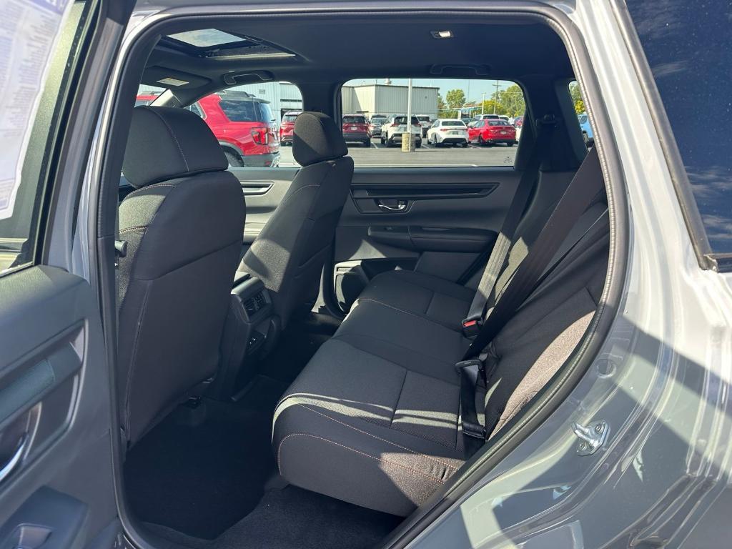 new 2026 Honda CR-V Hybrid car, priced at $39,035