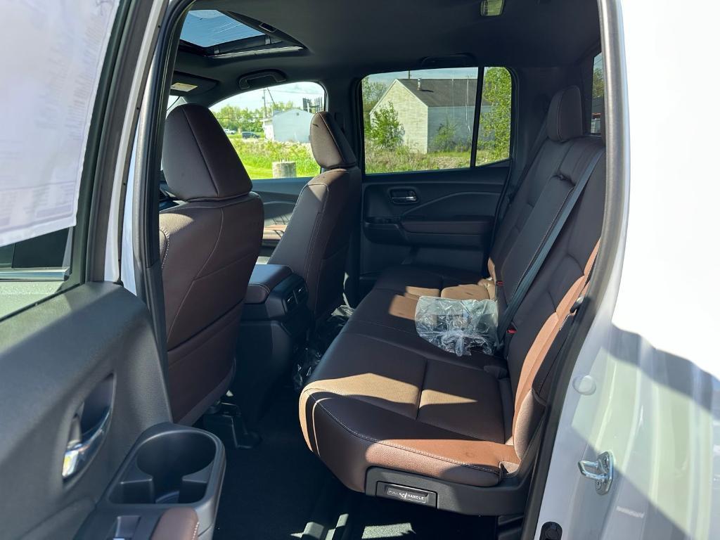 new 2025 Honda Ridgeline car, priced at $44,885