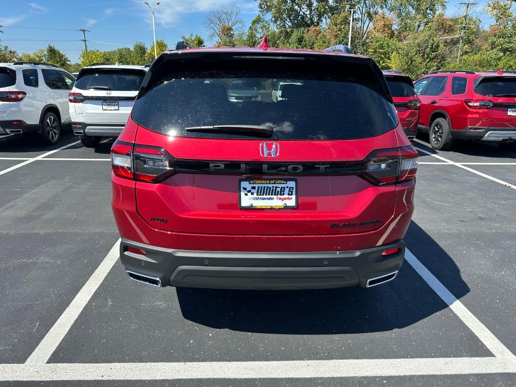 new 2025 Honda Pilot car, priced at $56,530